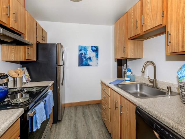 2 BR, 2 BA Apartment 2709 84th Avenue Court West Unit 28, Tacoma, WA 98466