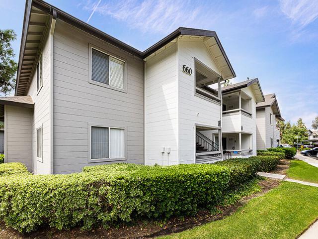 2 BR, 2 BA Apartment 2718 Stoneridge Drive Unit 158, Corona, CA 92879