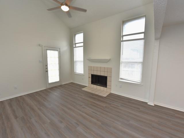 2 BR, 2 BA Apartment 2722 Frankford Ave Unit 1 X511 2, Lubbock, TX 79407