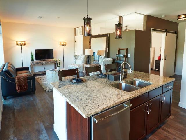 2 BR, 2 BA Apartment 2727 E 86th St Unit 514, Indianapolis, IN 46240