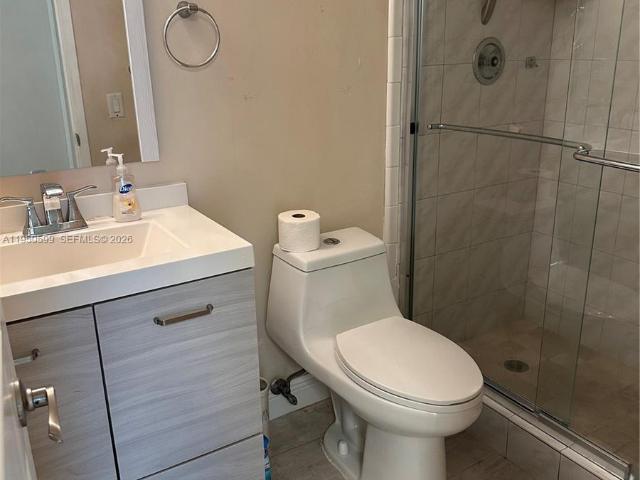 2 BR, 2 BA Apartment 2731 Northeast 14th Street, Pompano Beach, FL 33062