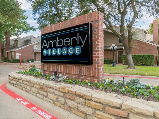 2 BR, 2 BA Apartment 2735 North Garland Avenue Unit 001, Garland, TX 75040