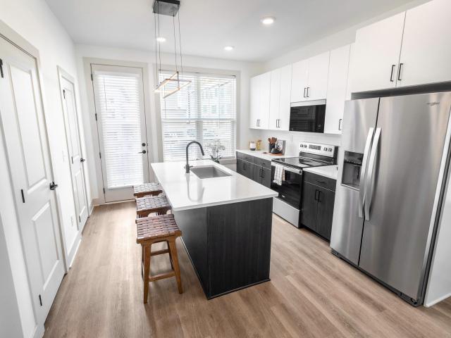 2 BR, 2 BA Apartment 277 Clifton Street, SE Unit 096, Atlanta, GA 30317