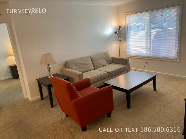 2 BR, 2 BA Apartment 2740 Upper Ridge Dr, Rochester Hills, MI 48307