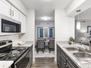 2 BR, 2 BA Apartment 2750 Wallingford Drive Unit 0716, Houston, TX 77042