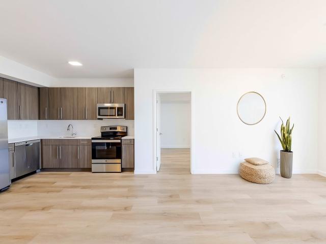 2 BR, 2 BA Apartment 275 Fontainebleau Boulevard Unit 109, Miami, FL 33172