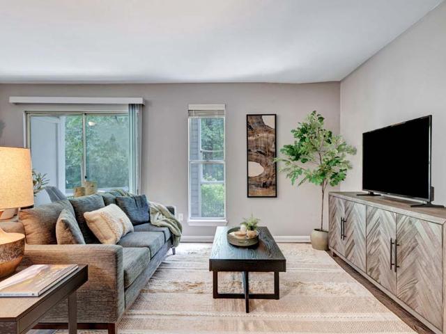 2 BR, 2 BA Apartment 2800 Bainbridge Drive Unit 900P, Durham, NC 27713