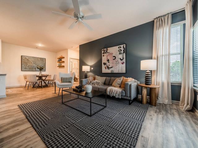 2 BR, 2 BA Apartment 2818 Barrow Road Unit 2610105, Charlotte, NC 28269