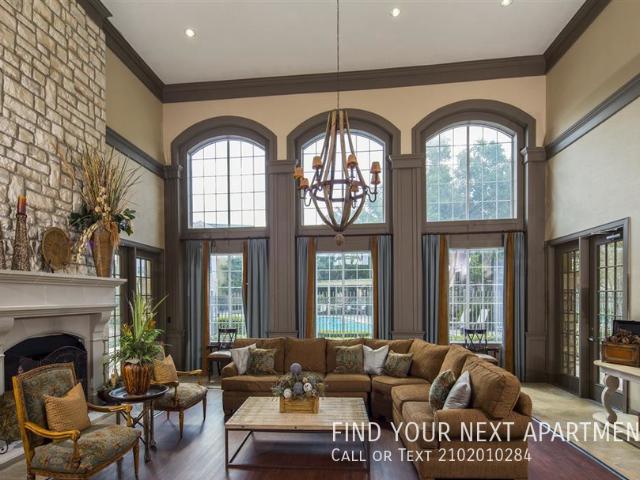 2 BR, 2 BA Apartment 2825 S WW White Rd, San Antonio, TX 78222