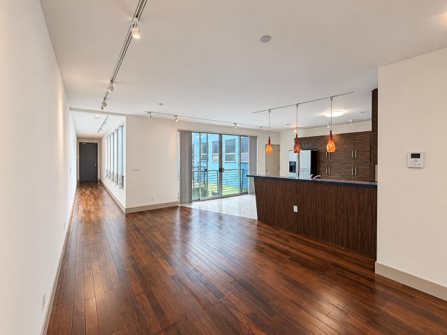 2 BR, 2 BA Apartment 2863 California St, San Francisco, CA 94115