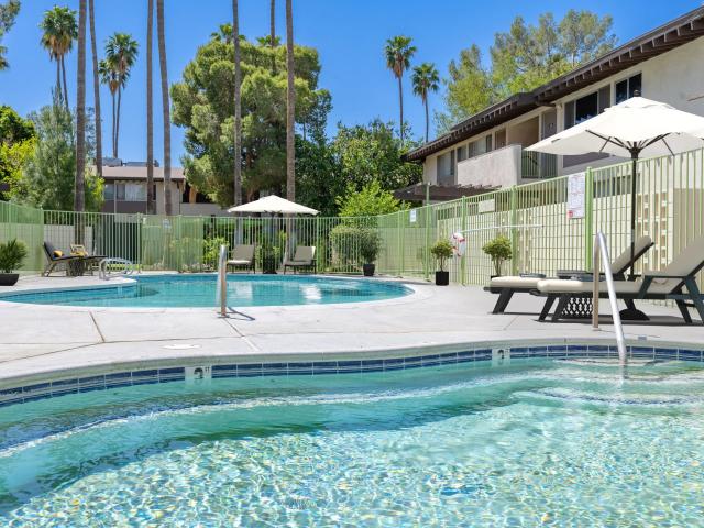 2 BR, 2 BA Apartment 2890 E Tahquitz Canyon Way Unit 238, Palm Springs, CA 92262