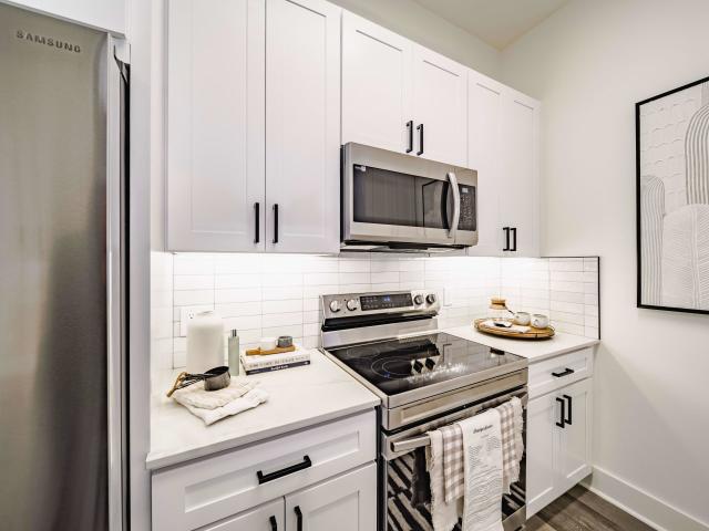 2 BR, 2 BA Apartment 2901 Cityplace West Boulevard Unit 343, Dallas, TX 75204