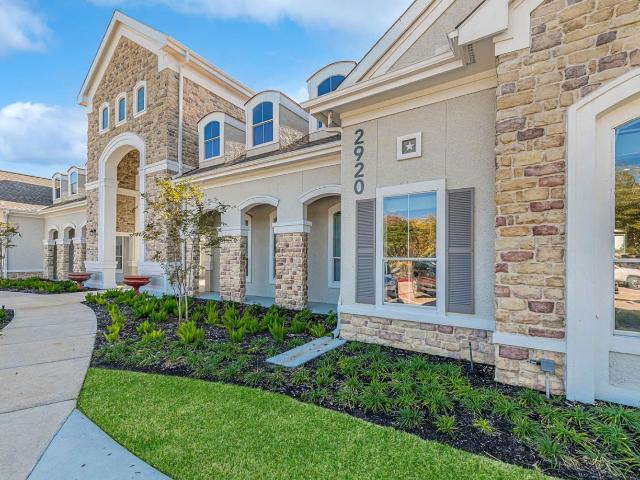 2 BR, 2 BA Apartment 2920 Oak Road Unit 1306, Pearland, TX 77584