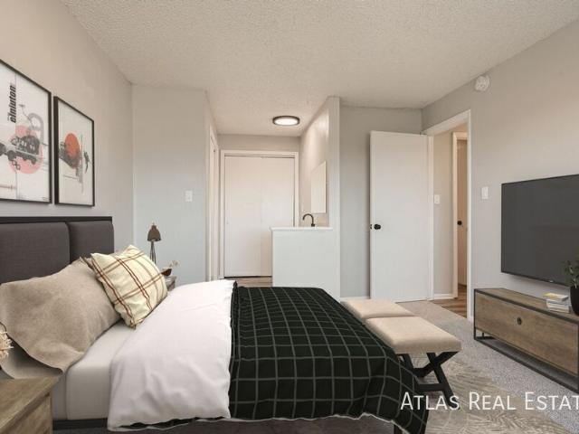 2 BR, 2 BA Apartment 2930 W Cornell Avenue, Denver, CO 80236