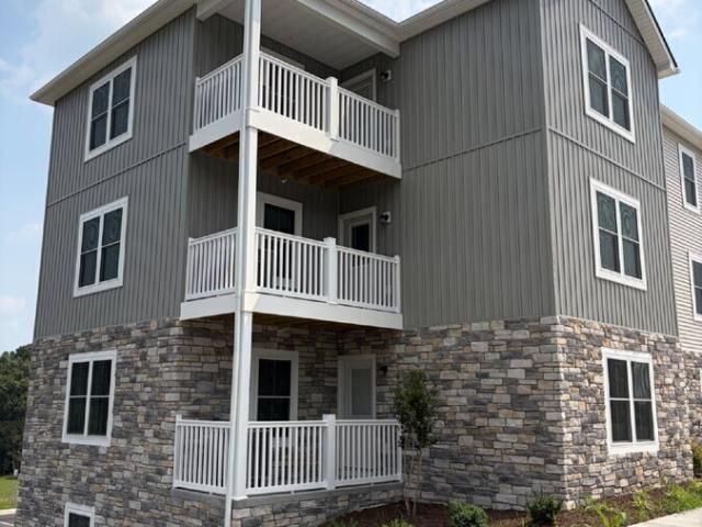 2 BR, 2 BA Apartment 2958 Locust Grove Court, Harrisonburg, VA 22801