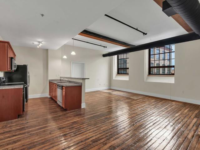2 BR, 2 BA Apartment 299 Carpenter St Unit 202, Riverside, RI 02915