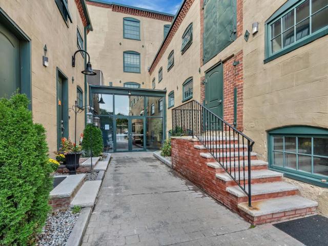 2 BR, 2 BA Apartment 299 Carpenter St Unit 209, Riverside, RI 02915