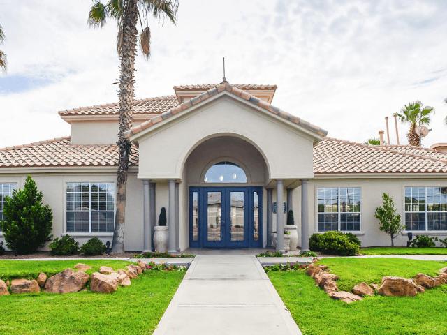 2 BR, 2 BA Apartment 2000 Saul Kleinfeld Dr Unit 1303, El Paso, TX 79936