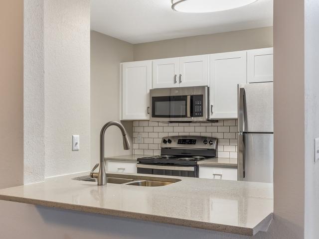 2 BR, 2 BA Apartment 2000 Village Bluff Pl. Unit Private Priced By Bed, Raleigh, NC 27603