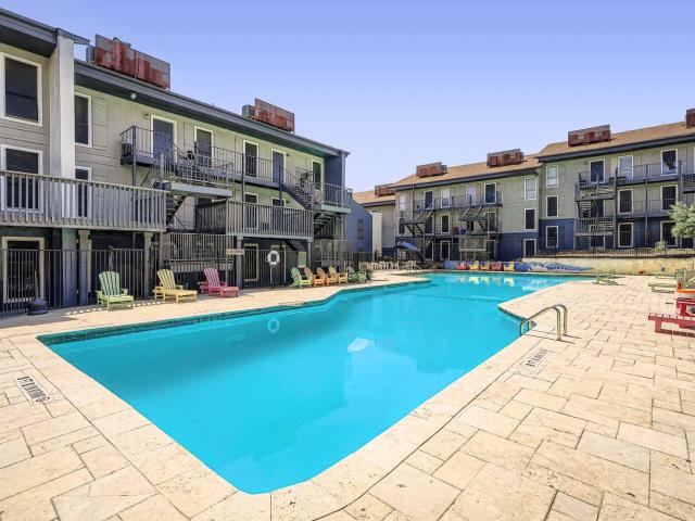 2 BR, 2 BA Apartment 2005 Willow Creek Drive Unit 1127, Austin, TX 78741