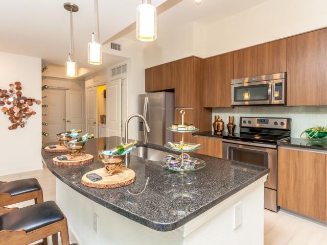 2 BR, 2 BA Apartment 20080 West Dixie Highway Unit 03107, Miami, FL 33180