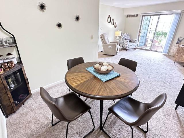 2 BR, 2 BA Apartment 200 Brookwood Drive Unit 245 08, South Lyon, MI 48178