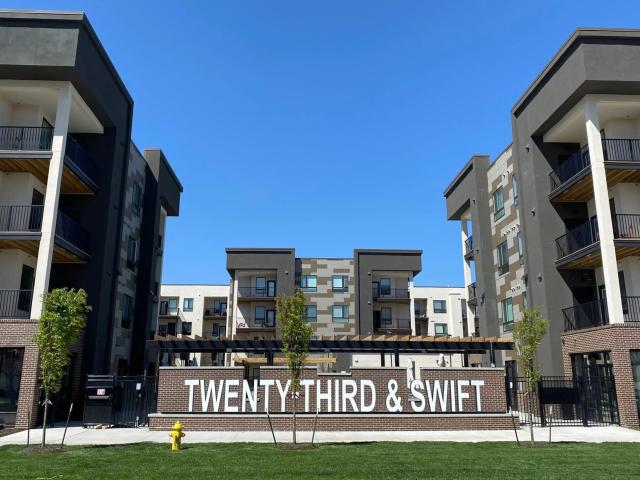 2 BR, 2 BA Apartment 200 East 23rd Avenue Unit 102, Kansas City, MO 64116