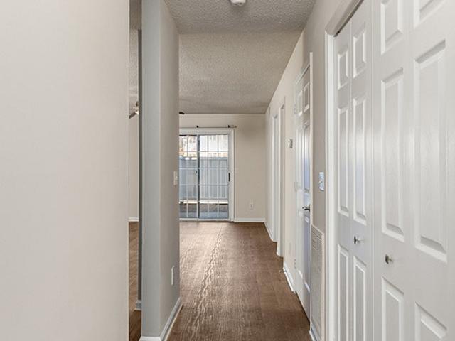 2 BR, 2 BA Apartment 2019b Pepperstone Place Unit L, Greensboro, NC 27406