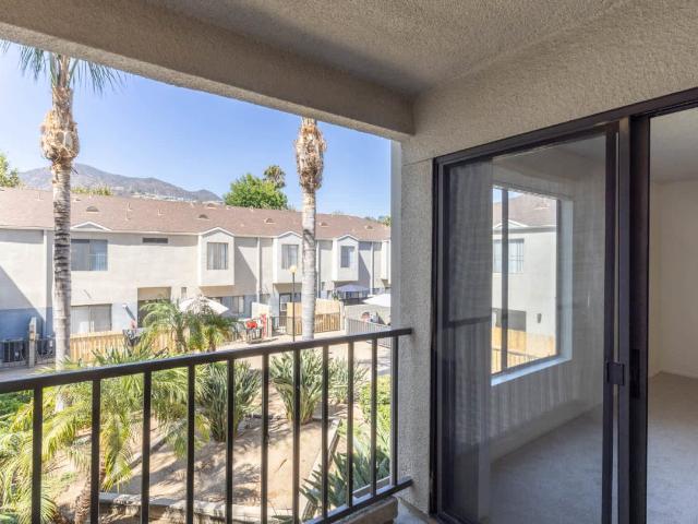 2 BR, 2 BA Apartment 201 West Fairview Avenue Unit E0310, Glendale, CA 91202