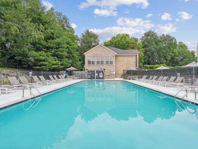 2 BR, 2 BA Apartment 201 Orchard Hills Dr Unit 336, Jeffersonville, IN 47130