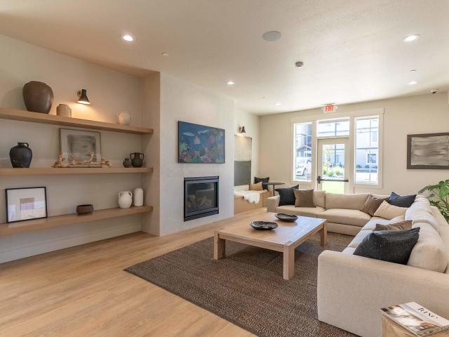 2 BR, 2 BA Apartment 201 S Leroy Avenue Unit E 304, Molalla, OR 97038