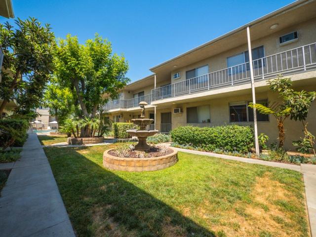 2 BR, 2 BA Apartment 20317 Saticoy Street Unit 095#117, Winnetka, CA 91306