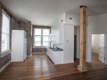 2 BR, 2 BA Apartment 207 East Front Street Unit 301, Hattiesburg, MS 39401
