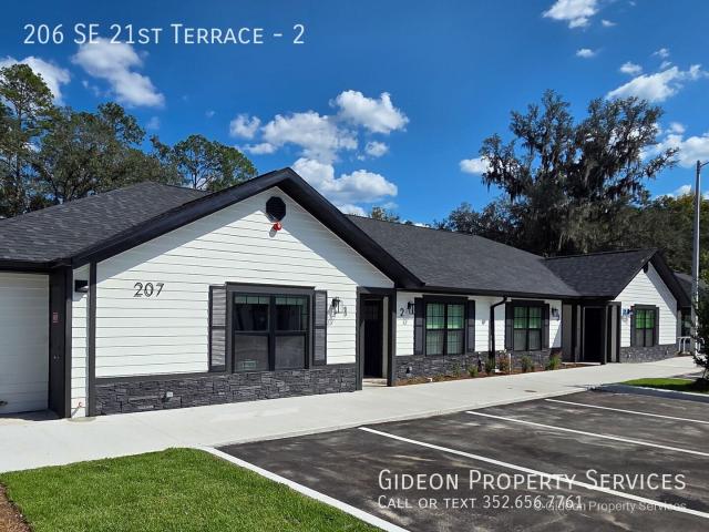 2 BR, 2 BA Apartment 206 SE 21st Terrace, Gainesville, FL 32641