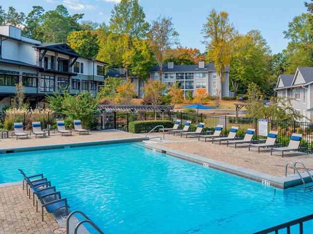 2 BR, 2 BA Apartment 2075 Powers Ferry Road Unit 2085E, Atlanta, GA 30339