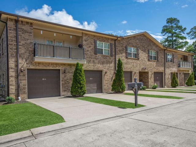 2 BR, 2 BA Apartment 20 Stonewater Creek Drive Unit 23 D, Jackson, TN 38305