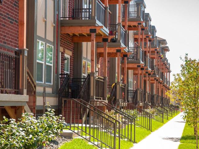2 BR, 2 BA Apartment 20 6th St. NW Unit 225, Osseo, MN 55369