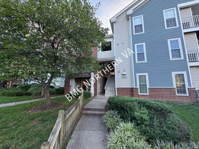 2 BR, 2 BA Apartment 21026 Timber Ridge Ter, Ashburn, VA 20147
