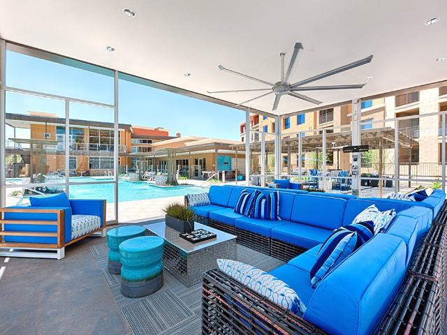 2 BR, 2 BA Apartment 21021 N 56th St Unit 1067, Phoenix, AZ 85054