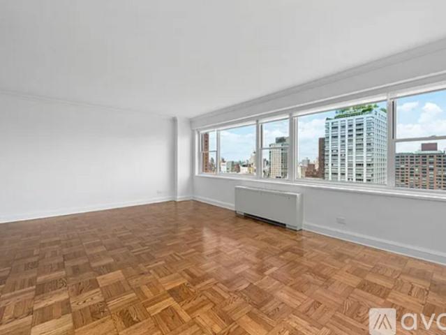 2 BR, 2 BA Apartment 210 E 68th St, Unit 23I, New York, NY 10065