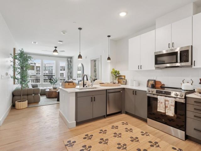 2 BR, 2 BA Apartment 212 Durham Avenue Unit 234, Metuchen, NJ 08840