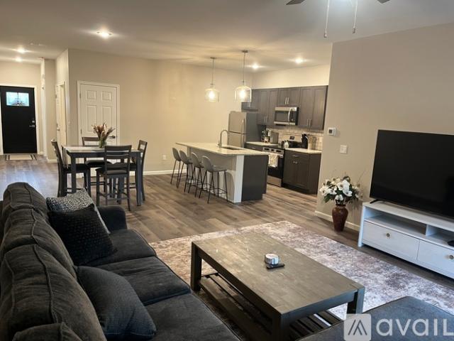 2 BR, 2 BA Apartment 2142 Village Trail, Unit 8E, Ontario, NY 14519