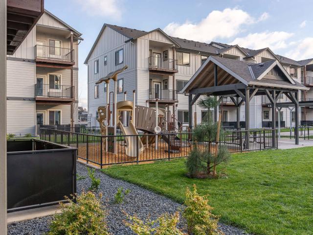 2 BR, 2 BA Apartment 2145 Molalla Rd Unit V V304, Woodburn, OR 97071