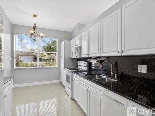 2 BR, 2 BA Apartment 2151 Umbrella Cay, West Palm Beach, FL 33411