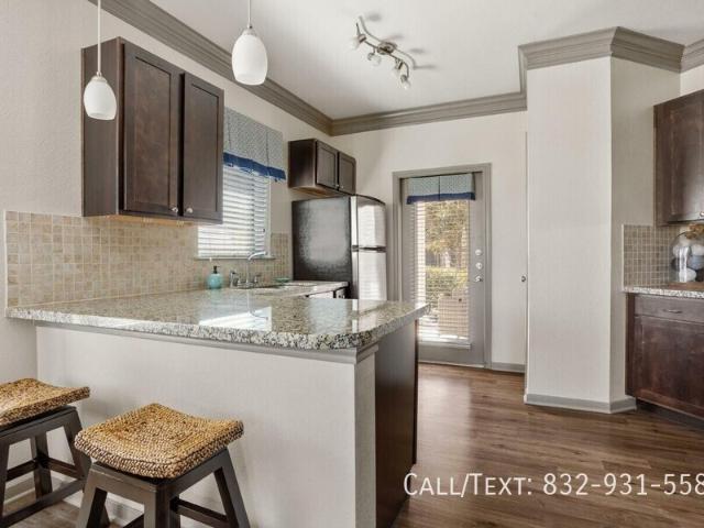2 BR, 2 BA Apartment 21537 Schiel Rd,, Cypress, TX 77433