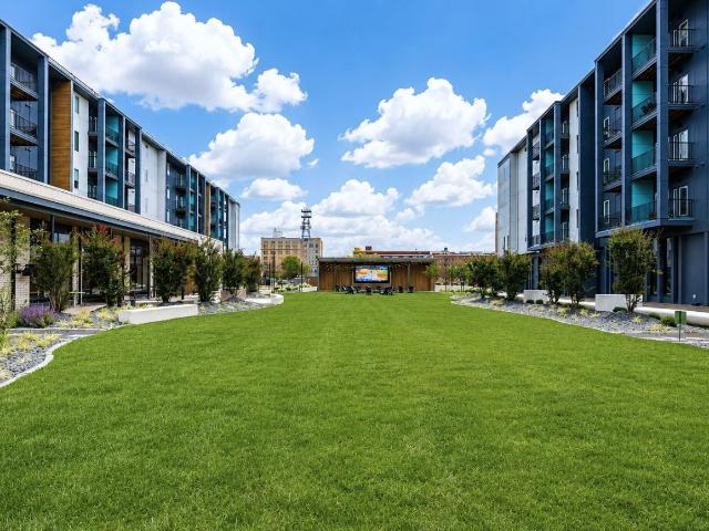 2 BR, 2 BA Apartment 215 Vine Street Suite 10 Unit 404, Evansville, IN 47708