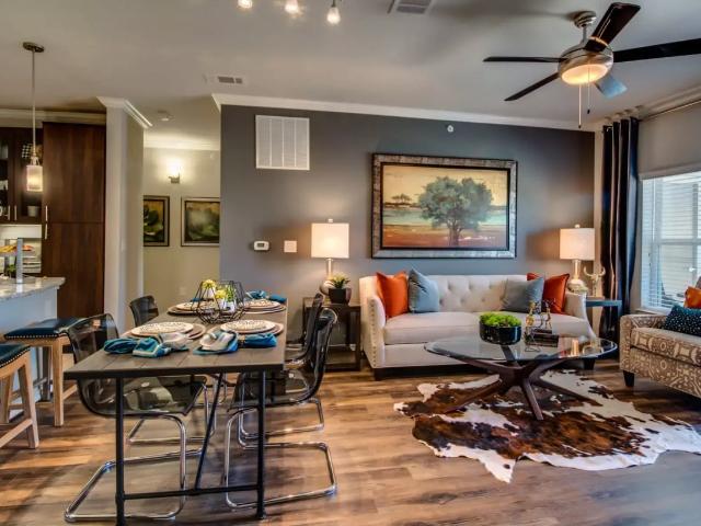 2 BR, 2 BA Apartment 21626 Stonewall Pkwy Unit 3111, San Antonio, TX 78256