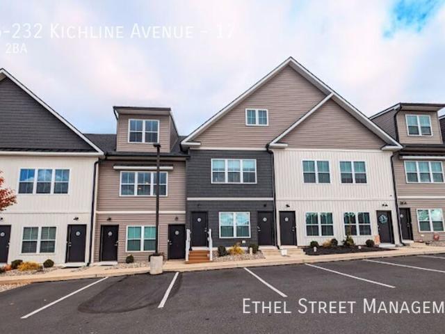 2 BR, 2 BA Apartment 216 232 Kichline Avenue, Hellertown, PA 18055