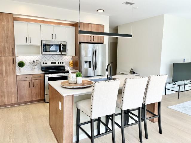 2 BR, 2 BA Apartment 2189 Cornell Road Unit N/A 212, Cleveland, OH 44106