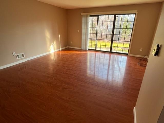2 BR, 2 BA Apartment 21 Cheshire Dr, Unit 21, Galloway, NJ 08205